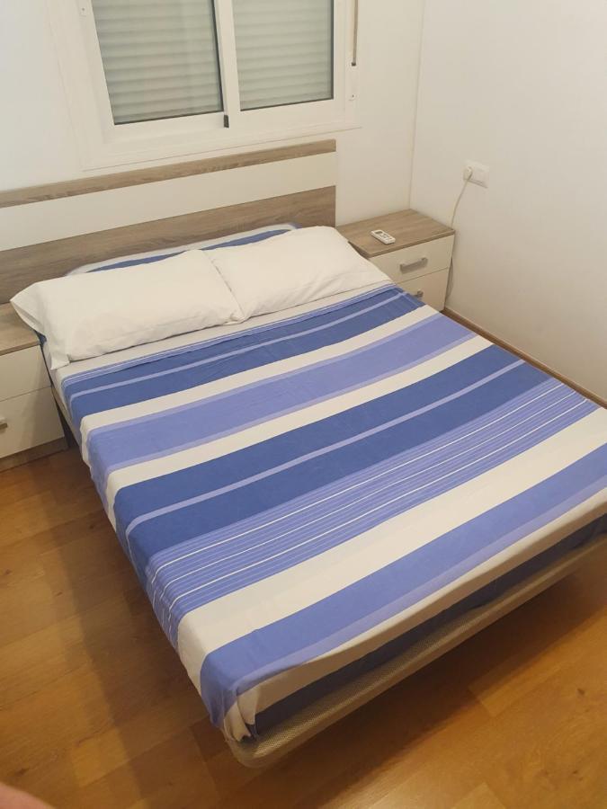 1F, Aire Acondic, 80M2, 2 Dormitorios, 4 Huespedes, Wifi Gratis La Línea de la Concepción Exterior foto