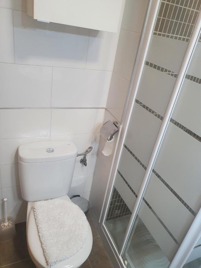 1F, Aire Acondic, 80M2, 2 Dormitorios, 4 Huespedes, Wifi Gratis La Línea de la Concepción Exterior foto